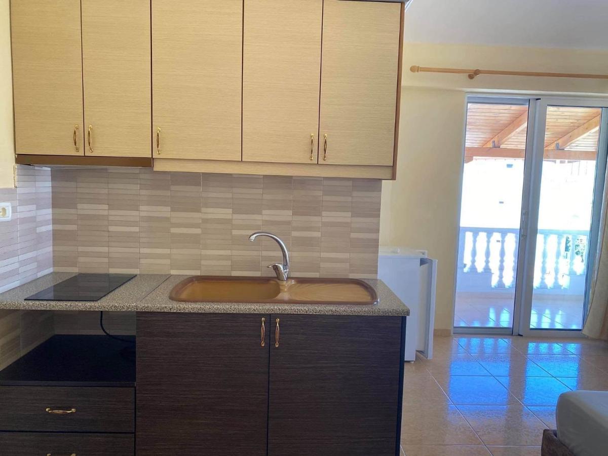 Villa Roku Ksamil Ngoại thất bức ảnh