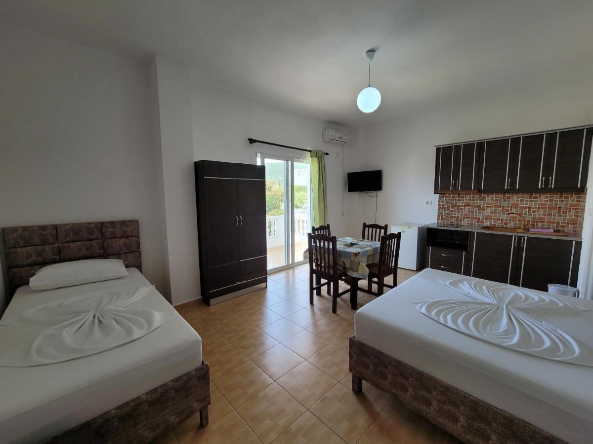Villa Roku Ksamil Ngoại thất bức ảnh