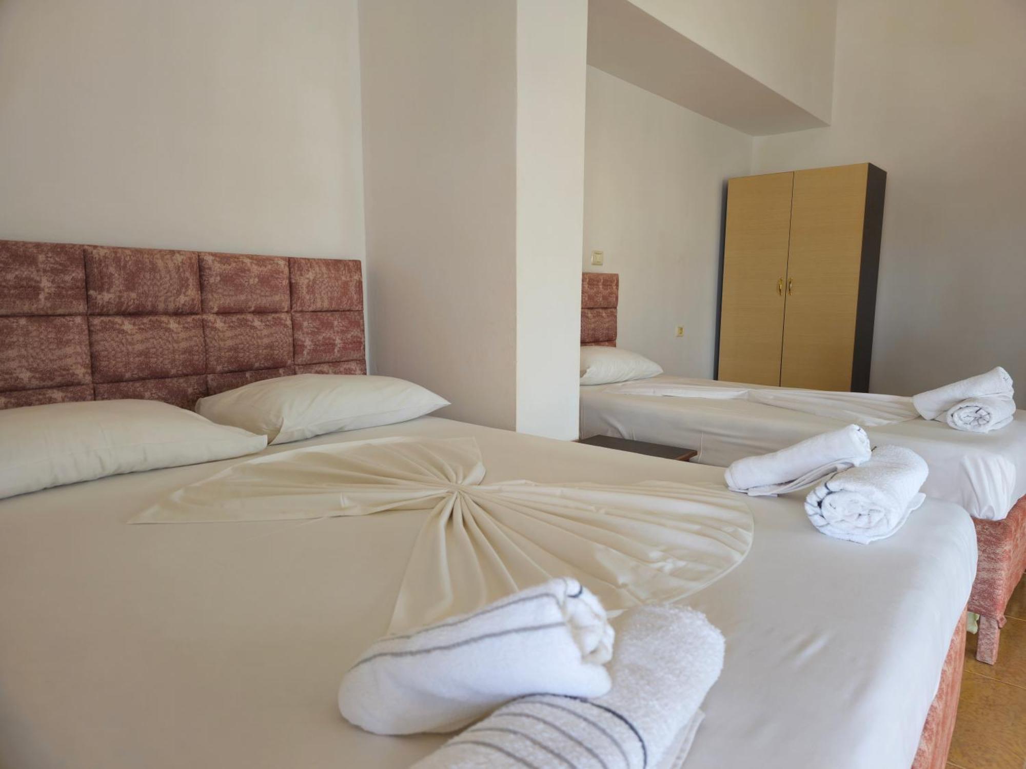 Villa Roku Ksamil Ngoại thất bức ảnh