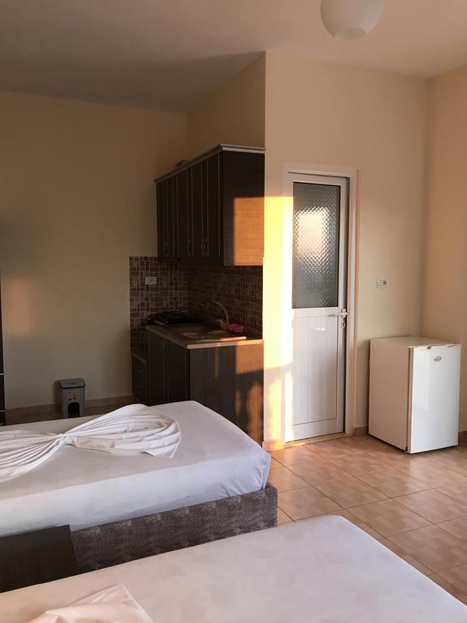 Villa Roku Ksamil Ngoại thất bức ảnh