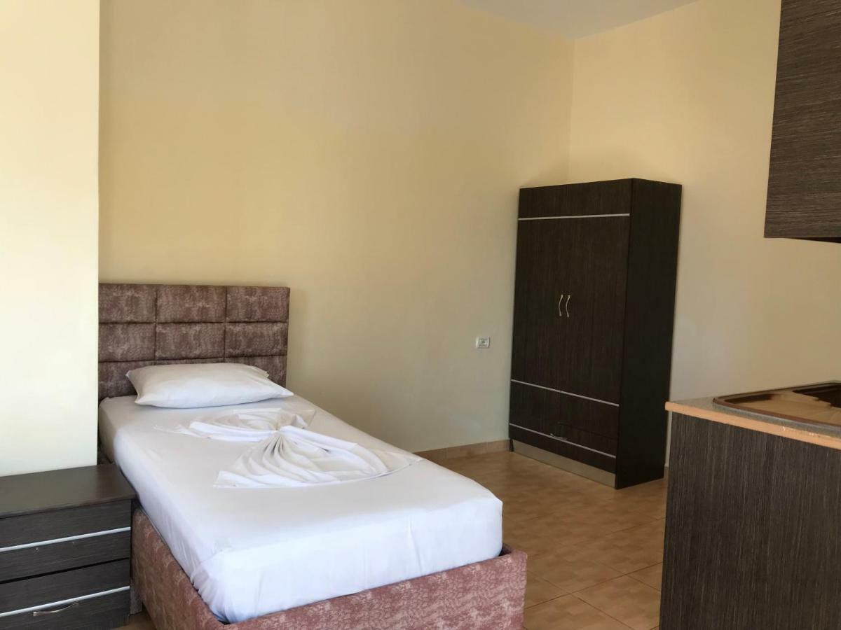 Villa Roku Ksamil Ngoại thất bức ảnh